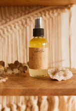 Load image into Gallery viewer, Run for the Roses
